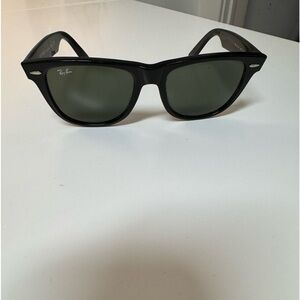 Rayban Classic WAYFARER RB2140